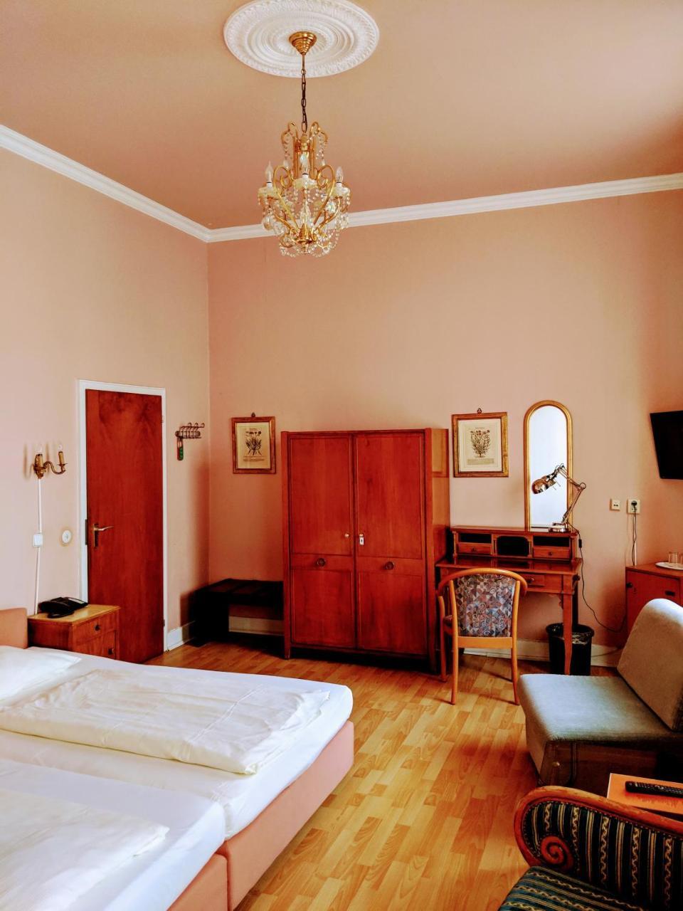 Hotel Eden Am Kurpark 본 외부 사진