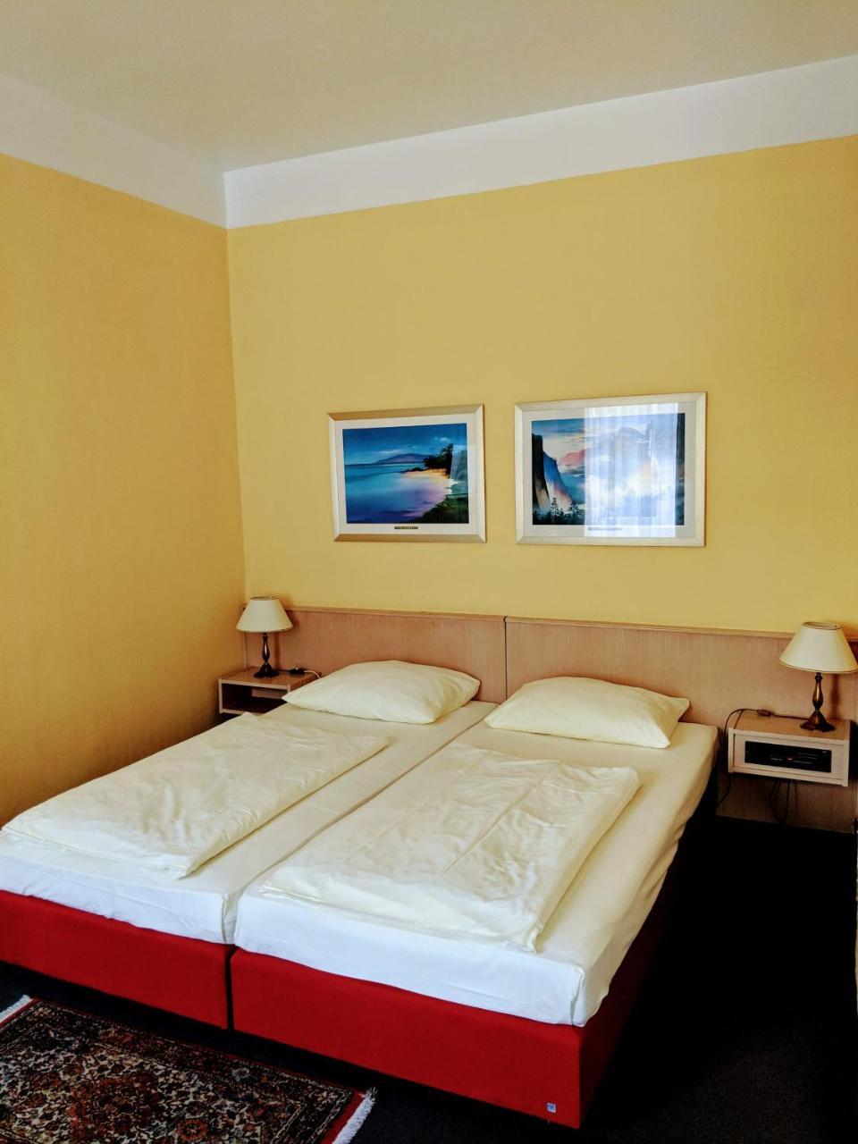 Hotel Eden Am Kurpark 본 외부 사진
