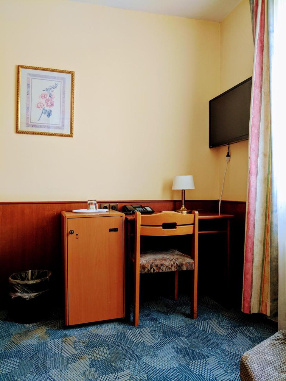 Hotel Eden Am Kurpark 본 외부 사진
